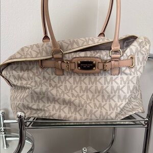 Michael Kors Cream Tote Bag with Gold Hardware